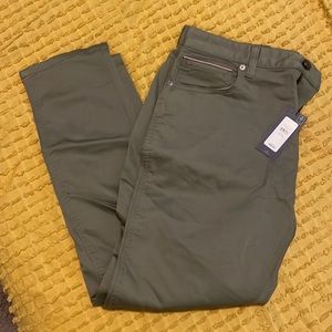 32/30 Light Green Pants